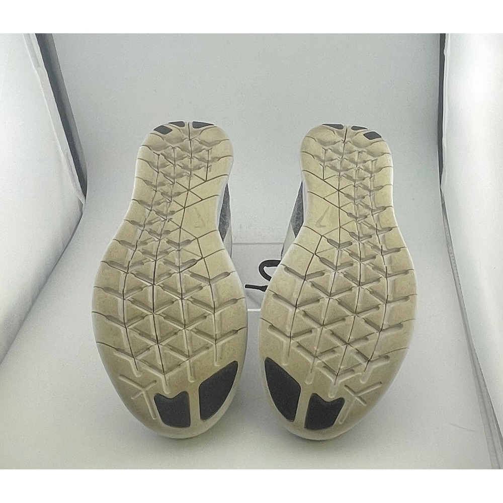 Nike Free RN 2017 Women's Running Shoes‎ Grey White Black Size 9.5 - Picture 5 of 8